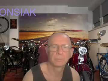 Konsiak Chaturbate stream image from July 16, 2026