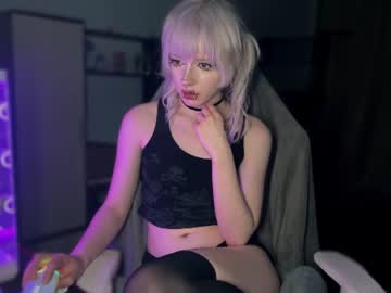 Aprilcutie Chaturbate stream image from July 16, 2026