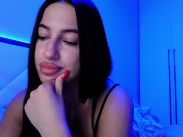 Delly_Love Chaturbate stream image from July 16, 2026
