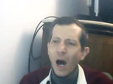 Lucianoaxel Chaturbate stream image from July 17, 2026