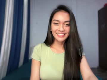 Divina_Graciaxx Chaturbate stream image from July 17, 2026