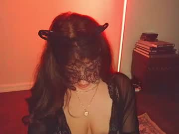 Missemmbeex Chaturbate stream image from July 17, 2026