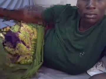 Fine_Nes Chaturbate stream image from July 17, 2026