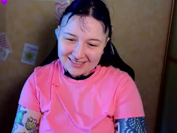 Foxgirlandmerguis Chaturbate stream image from July 17, 2026