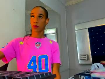 Cristalhot333 Chaturbate stream image from July 17, 2026