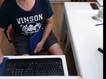 Dutchpornking2 Chaturbate stream image from July 17, 2026