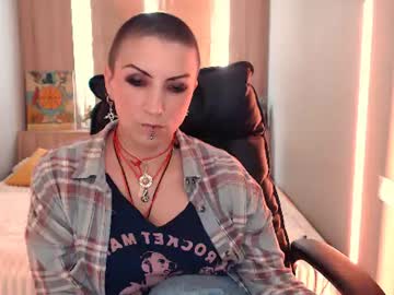 Maromiassecret Chaturbate stream image from July 17, 2026