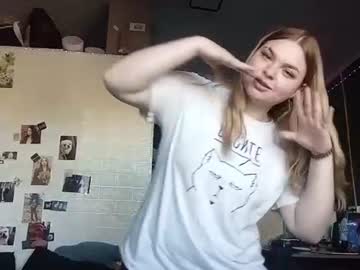 Chasidydehlinger Chaturbate stream image from July 17, 2026
