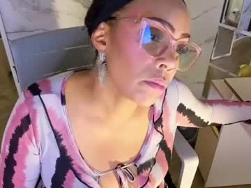 Ambernix Chaturbate stream image from July 17, 2026