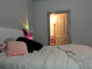 Ariah_Is_Blonde Chaturbate stream image from July 17, 2026