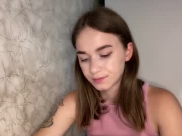 Bralkissy Chaturbate stream image from July 17, 2026