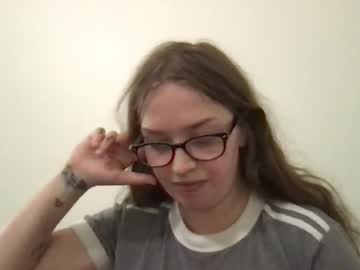 Lilshortt Chaturbate stream image from July 17, 2026