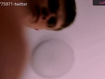 Talkinghead7 Chaturbate stream image from July 17, 2026