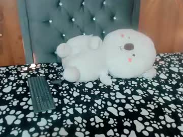 Lyanamerry03 Chaturbate stream image from July 17, 2026