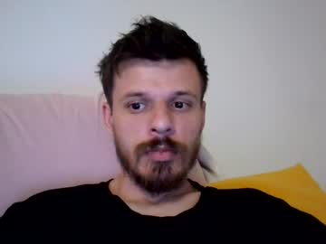 Rayann27 Chaturbate stream image from July 17, 2026