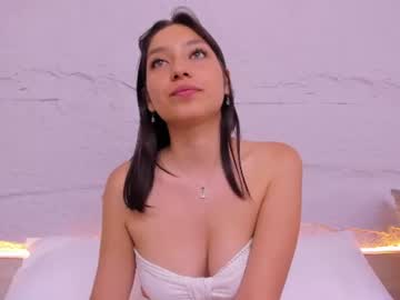 Cristinaferrer Chaturbate stream image from July 17, 2026
