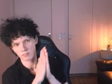 Metlvv Chaturbate stream image from July 17, 2026