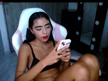 Antonellaandnoah Chaturbate stream image from July 18, 2026