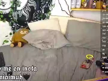 Silly_Soul Chaturbate stream image from July 18, 2026