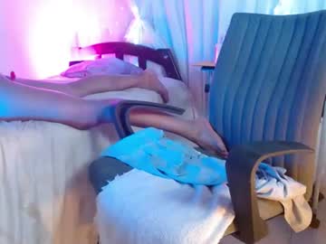 Suncrystal Chaturbate stream image from July 18, 2026