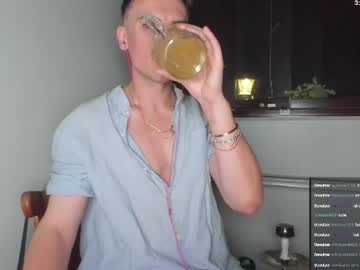 Nicoslowmoo Chaturbate stream image from July 18, 2026