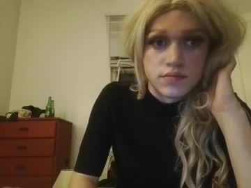Dulcidarling Chaturbate stream image from July 18, 2026