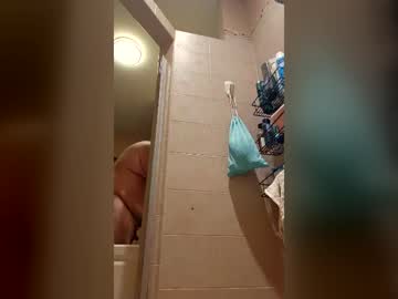 Olmantinydick Chaturbate stream image from July 18, 2026