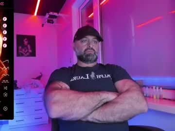 Magabear Chaturbate stream image from July 18, 2026