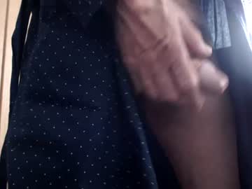 Helpmegetitup70 Chaturbate stream image from July 18, 2026