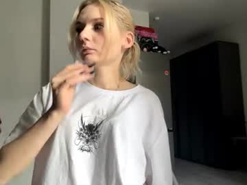 Lisekacik Chaturbate stream image from July 18, 2026