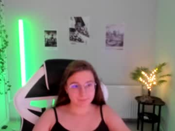 Queen_Amelie Chaturbate stream image from July 18, 2026