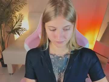 Rebecca_Caldwell Chaturbate stream image from July 18, 2026