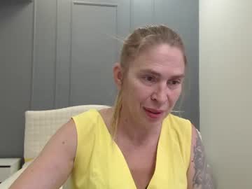 Tessadaybreak Chaturbate stream image from July 18, 2026