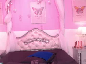 Taniapierce Chaturbate stream image from July 18, 2026