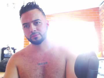 Axxel_Chris Chaturbate stream image from July 18, 2026