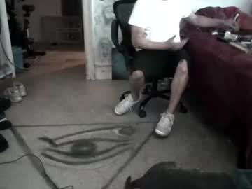 Crazy4feetmanic Chaturbate stream image from July 18, 2026