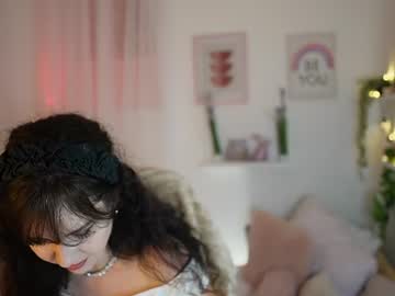 Daisy_Lowe_ Chaturbate stream image from July 18, 2026