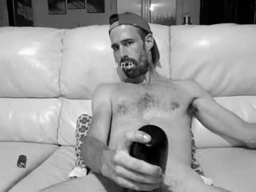 Tomax22000 Chaturbate stream image from July 18, 2026