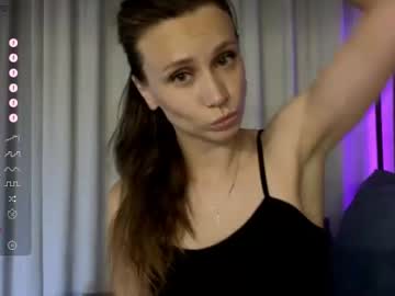 Alicewonders_ Chaturbate stream image from July 18, 2026