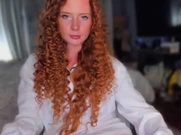 Klementinagirl Chaturbate stream image from July 18, 2026