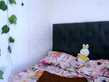 Yemfairymcry Chaturbate stream image from July 18, 2026