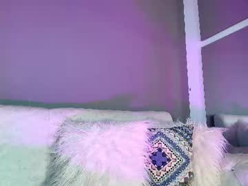 Reds_Velvet Chaturbate stream image from July 19, 2026
