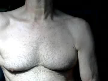 Avernoguay Chaturbate stream image from July 19, 2026