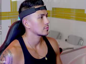 Aaron_Bolt Chaturbate stream image from July 19, 2026