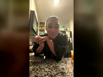 Texasbadgirl Chaturbate stream image from July 19, 2026