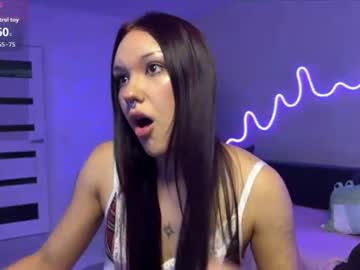 Velunie Chaturbate stream image from July 19, 2026