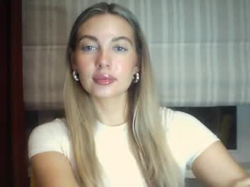 Viraya Chaturbate stream image from July 19, 2026