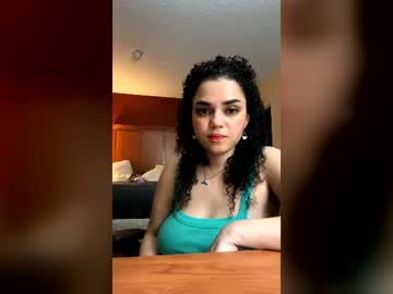 Mermaidmoon8117 Chaturbate stream image from July 19, 2026