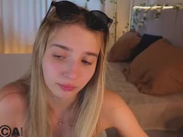 Lina_Reeds Chaturbate stream image from July 20, 2026