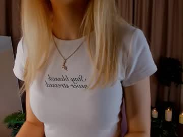 Noctisveil Chaturbate stream image from July 20, 2026